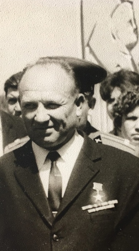 БРОДОВСКИЙ - 2.jpg